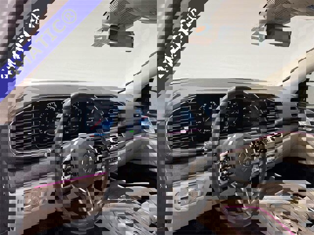 Used 2020 Mercedes-Benz GLS 450 4MATIC image 9