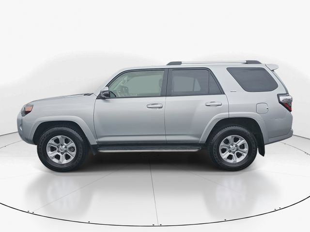 Used 2023 Toyota 4Runner SR5 Premium w/ Moonroof Package RWD image 8