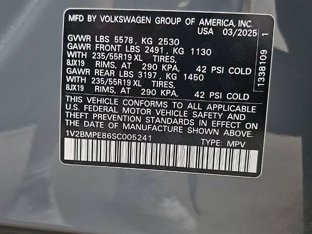 Used 2025 Volkswagen ID.4 Limited RWD image 34