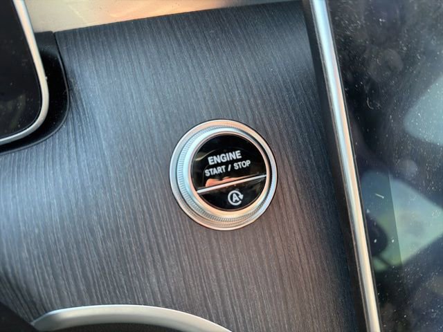 Used 2022 Mercedes-Benz C 300 C 300 image 32