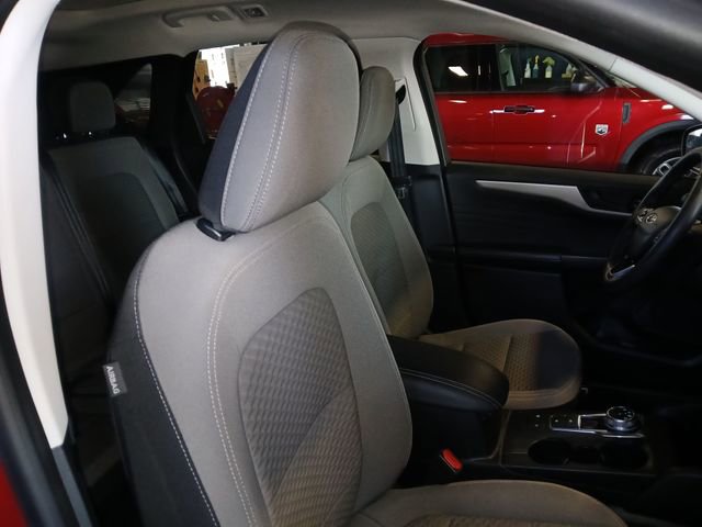 Certified 2022 Ford Escape SE w/ Convenience Package FWD image 50