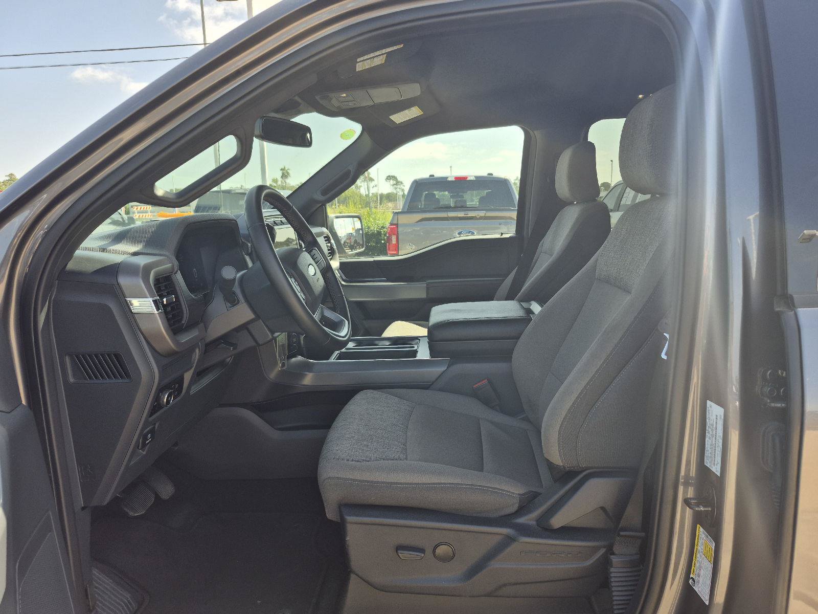 Certified 2024 Ford F150 XLT w/ Mobile Office Package RWD image 2