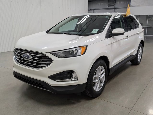 Certified 2022 Ford Edge SEL w/ Convenience Package image 4