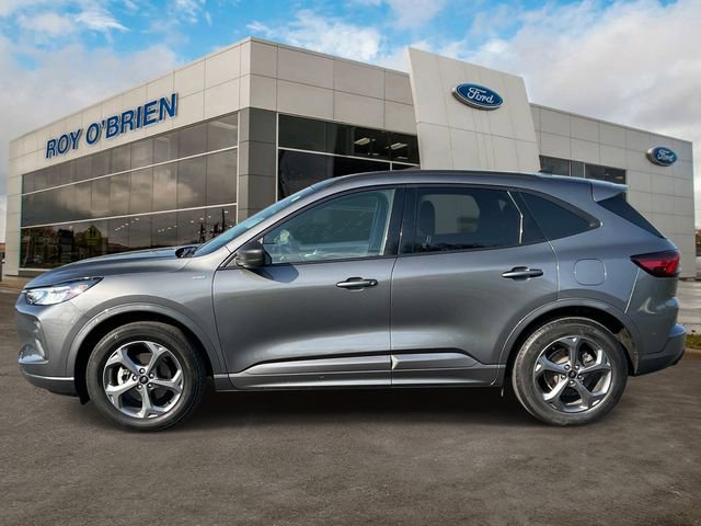 Certified 2023 Ford Escape ST-Line w/ Tech Pack #1 AWD/4WD image 2