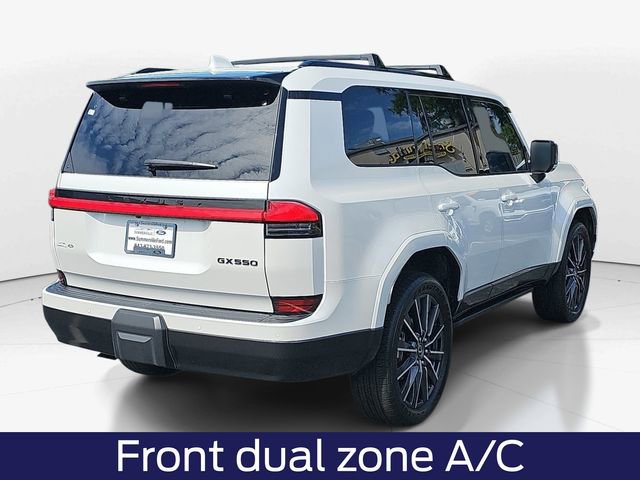 Used 2025 Lexus GX 550 w/ Accessory Package (2T) AWD/4WD image 4