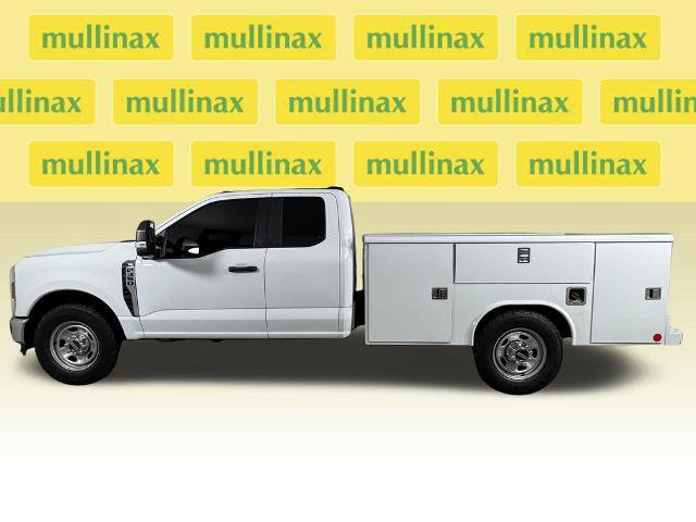 Certified 2024 Ford F350 XL w/ XL Chrome Package RWD image 6