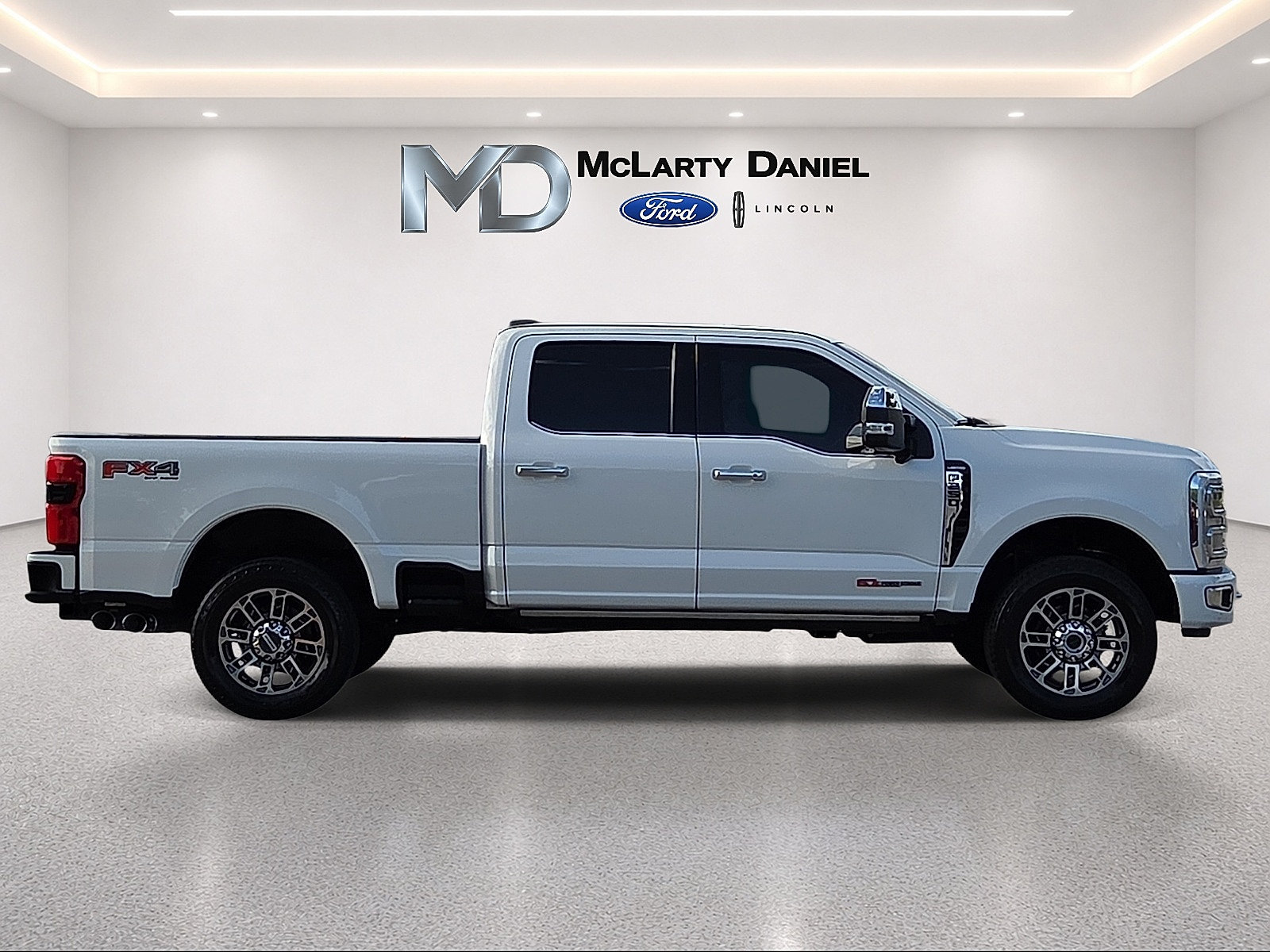 Certified 2024 Ford F250 Limited w/ FX4 Off-Road Package AWD/4WD image 6