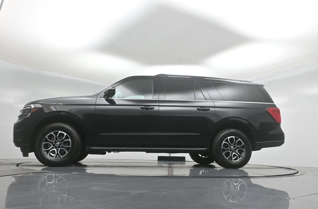 Certified 2022 Ford Expedition Max XLT image 20