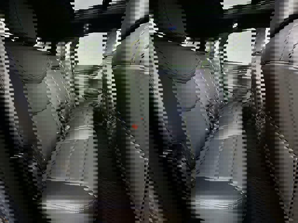 Used 2023 Cadillac XT5 Premium Luxury image 32