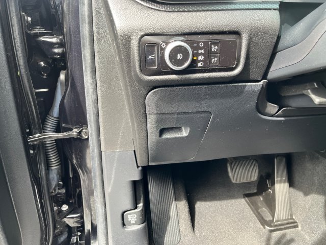 Certified 2023 Ford Explorer ST-Line AWD/4WD image 17