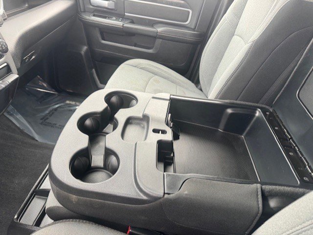 Used 2024 RAM 3500 Big Horn image 23