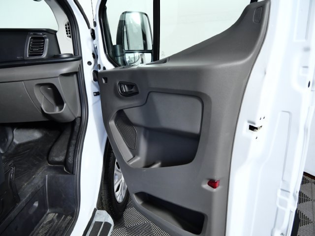 Certified 2025 Ford Transit 250 Low Roof w/ Exterior Upgrade Package RWD image 10