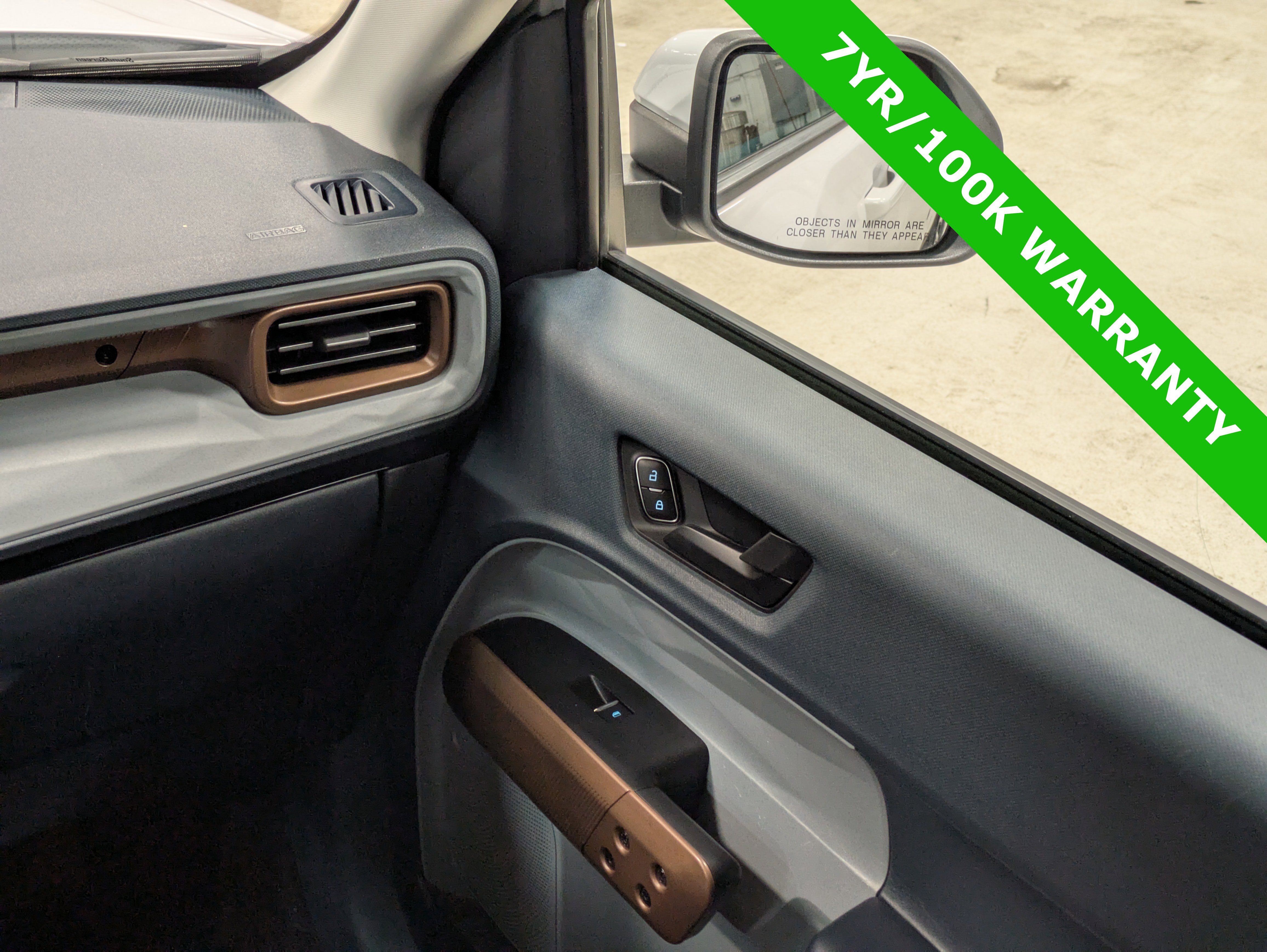 Certified 2022 Ford Maverick Lariat image 16