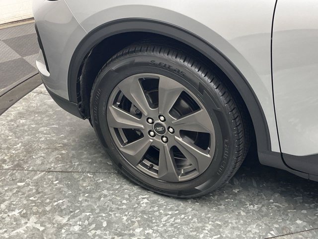 Certified 2024 Ford Escape Platinum AWD/4WD image 32