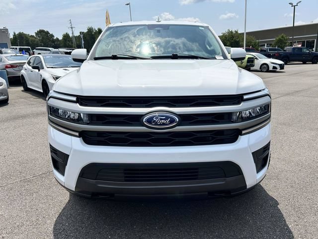 Certified 2024 Ford Expedition XLT AWD/4WD image 8