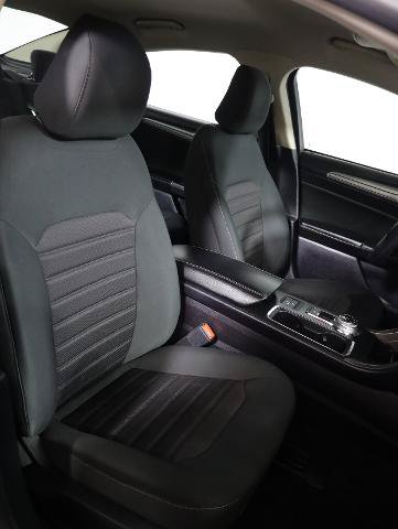 Certified 2020 Ford Fusion SE FWD image 9