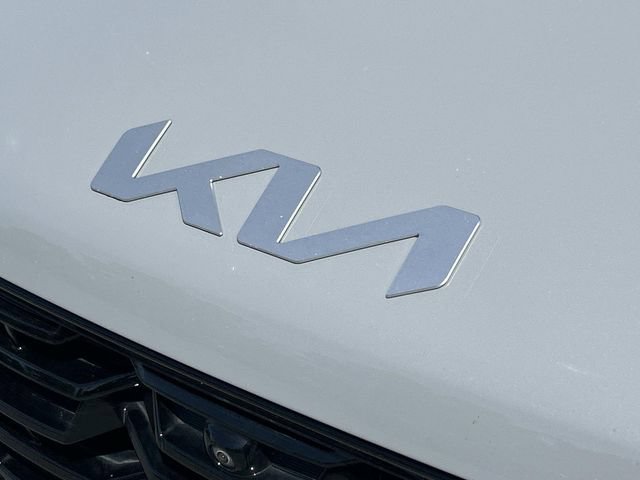 Used 2025 Kia Sorento SX FWD image 10
