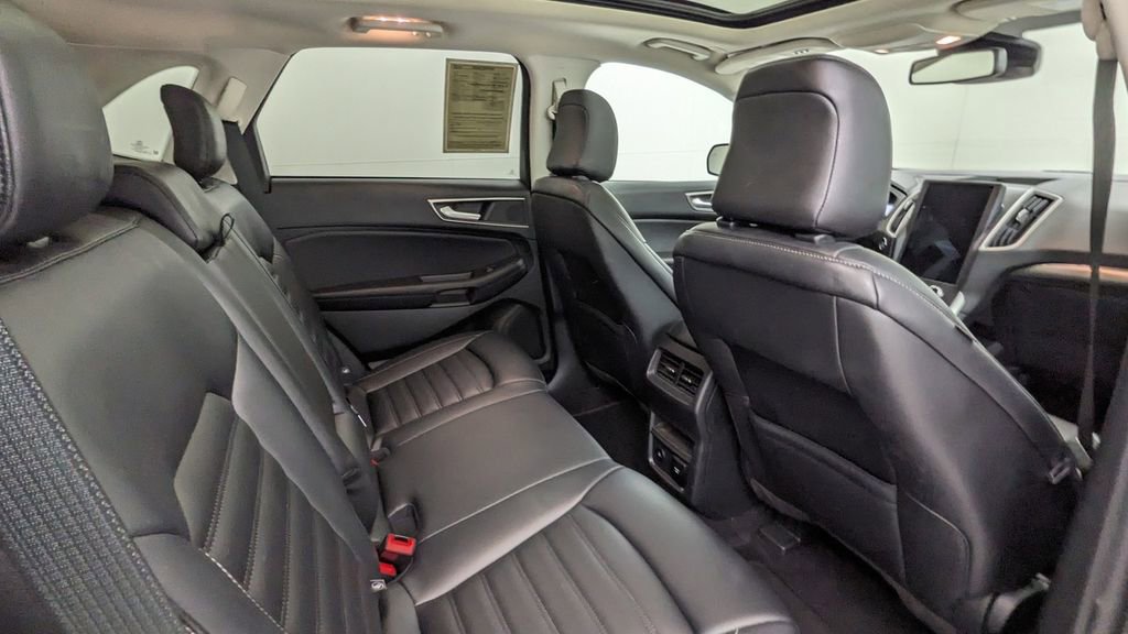 Certified 2022 Ford Edge SEL w/ Convenience Package AWD/4WD image 35