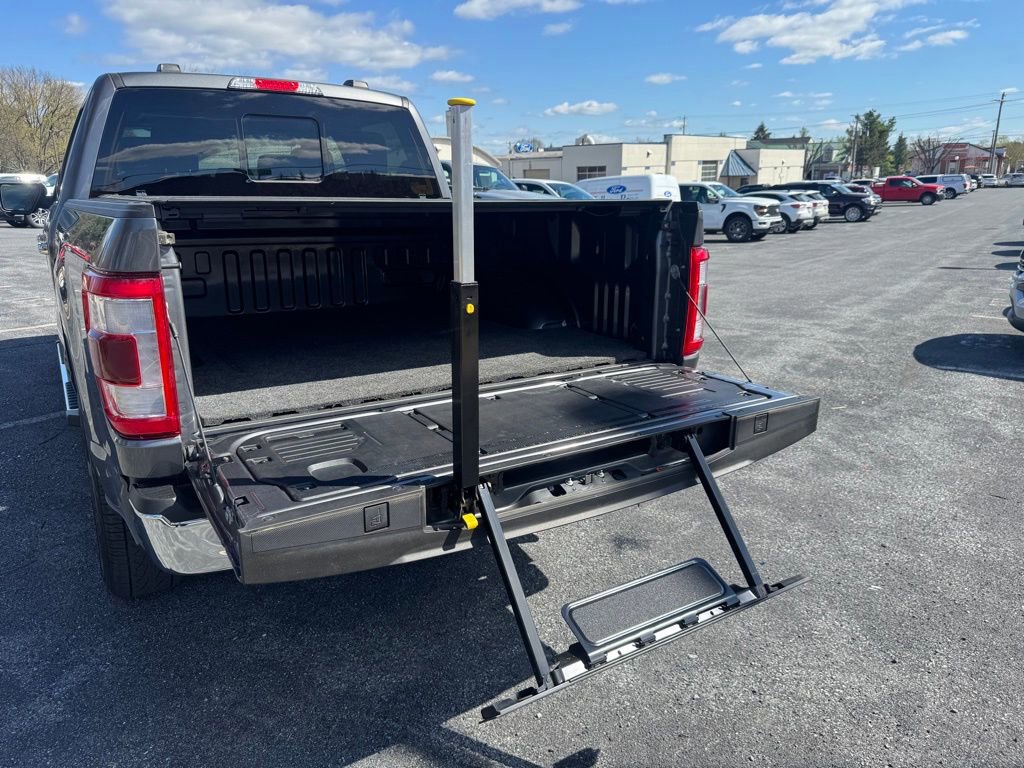 Certified 2023 Ford F150 Lariat w/ Equipment Group 502A High image 23