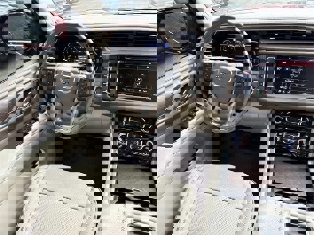 Used 2021 GMC Yukon Denali w/ Denali Premium Package image 14