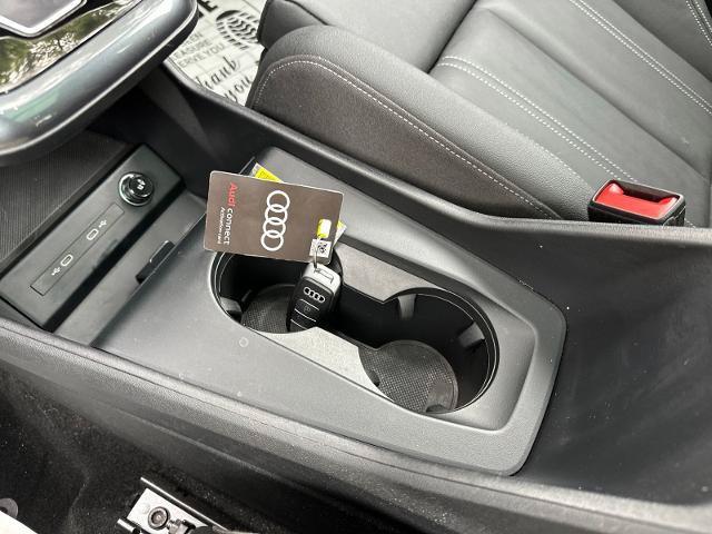 Used 2025 Audi Q4 e-tron Premium Plus AWD/4WD image 19