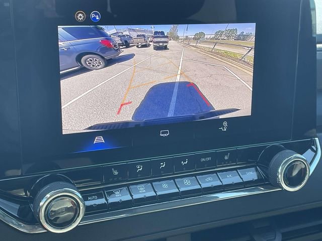 Used 2025 Chevrolet Colorado Trail Boss image 27