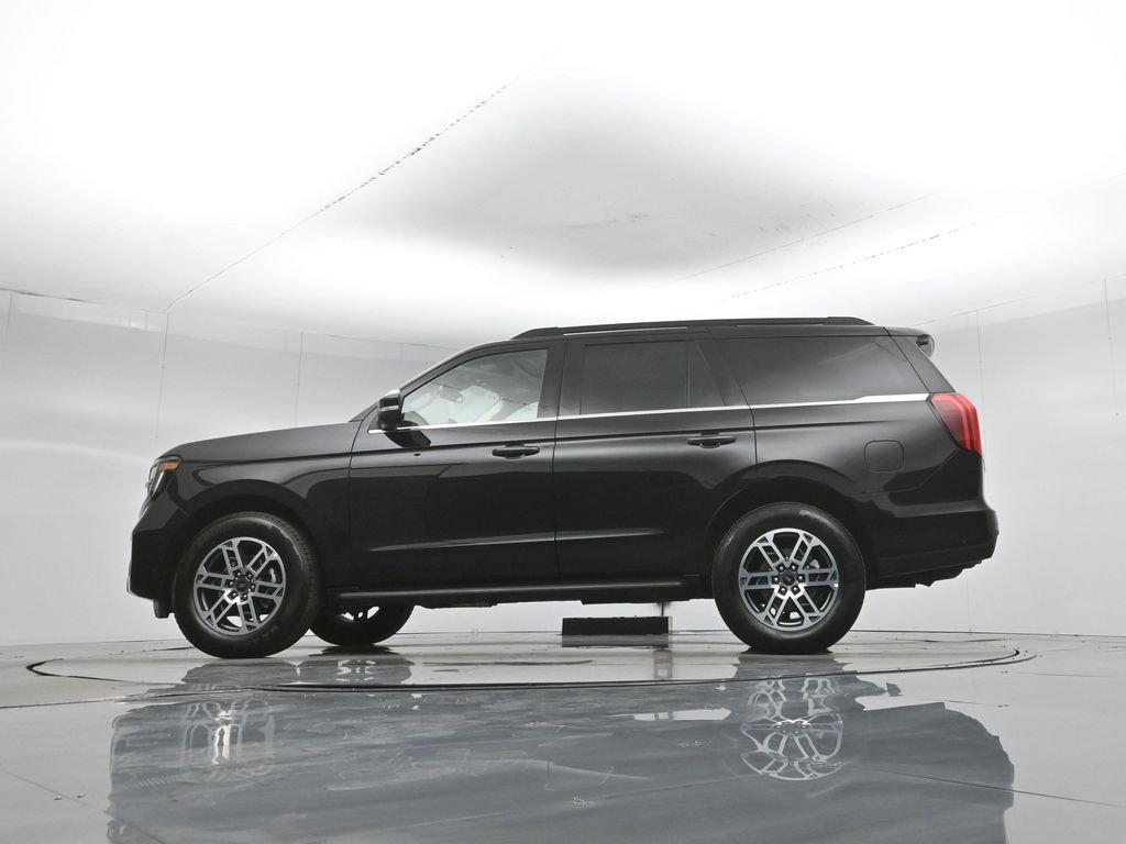 Certified 2025 Ford Expedition Active RWD image 58