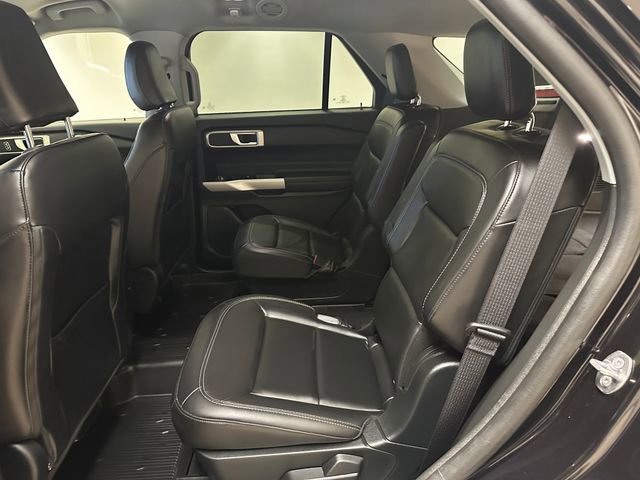 Certified 2024 Ford Explorer XLT w/ Equipment Group 202A AWD/4WD image 19
