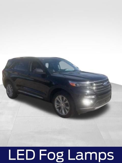 Certified 2023 Ford Explorer XLT w/ Equipment Group 202A AWD/4WD image 11