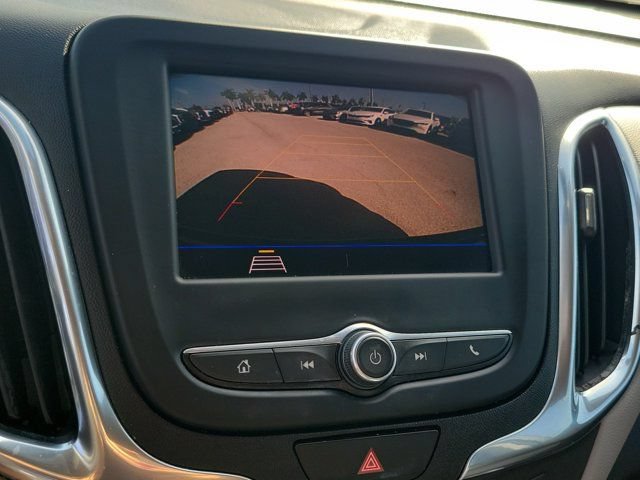 Used 2021 Chevrolet Equinox LS FWD image 30