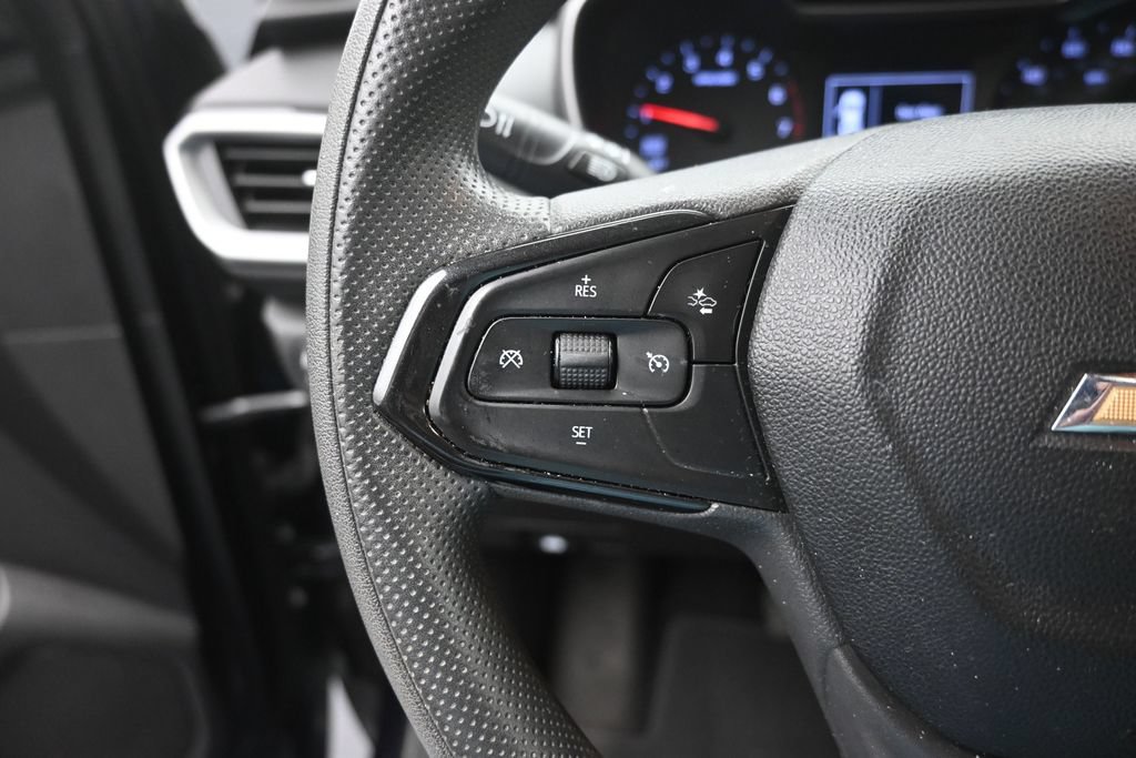 Used 2021 Chevrolet TrailBlazer LS FWD image 28