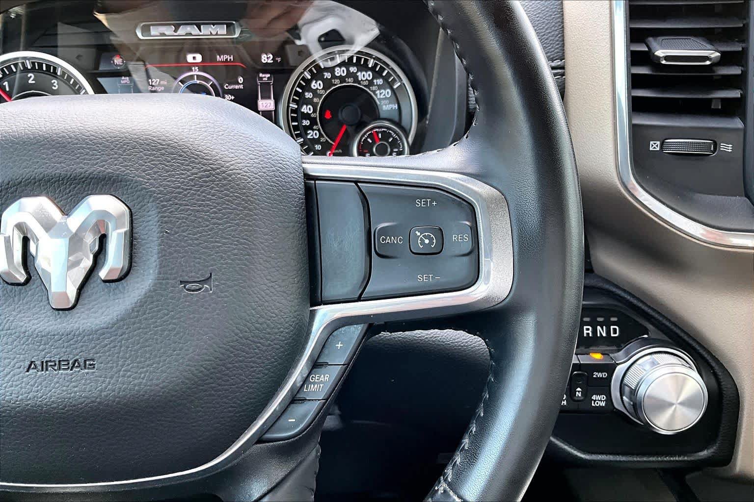 Used 2022 RAM 1500 Laramie AWD/4WD image 28