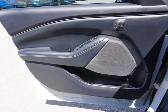 Certified 2022 Ford Mustang Mach-E California Route 1 AWD/4WD image 34