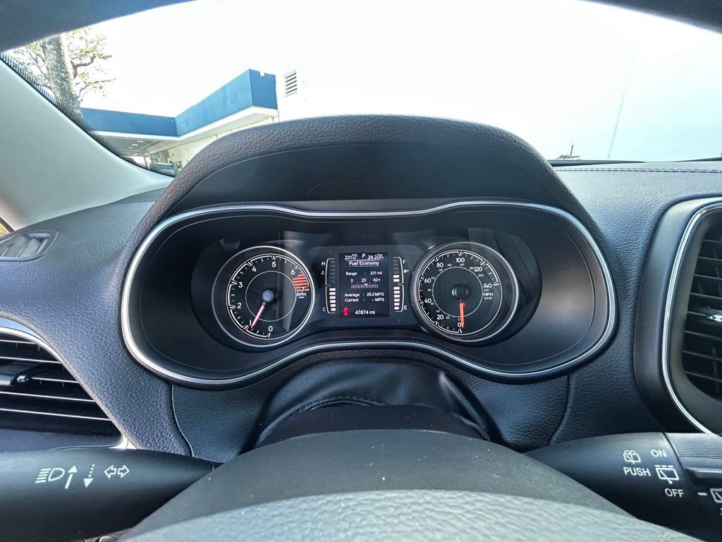 Used 2020 Jeep Cherokee Latitude Plus w/ Comfort/Convenience Group image 41