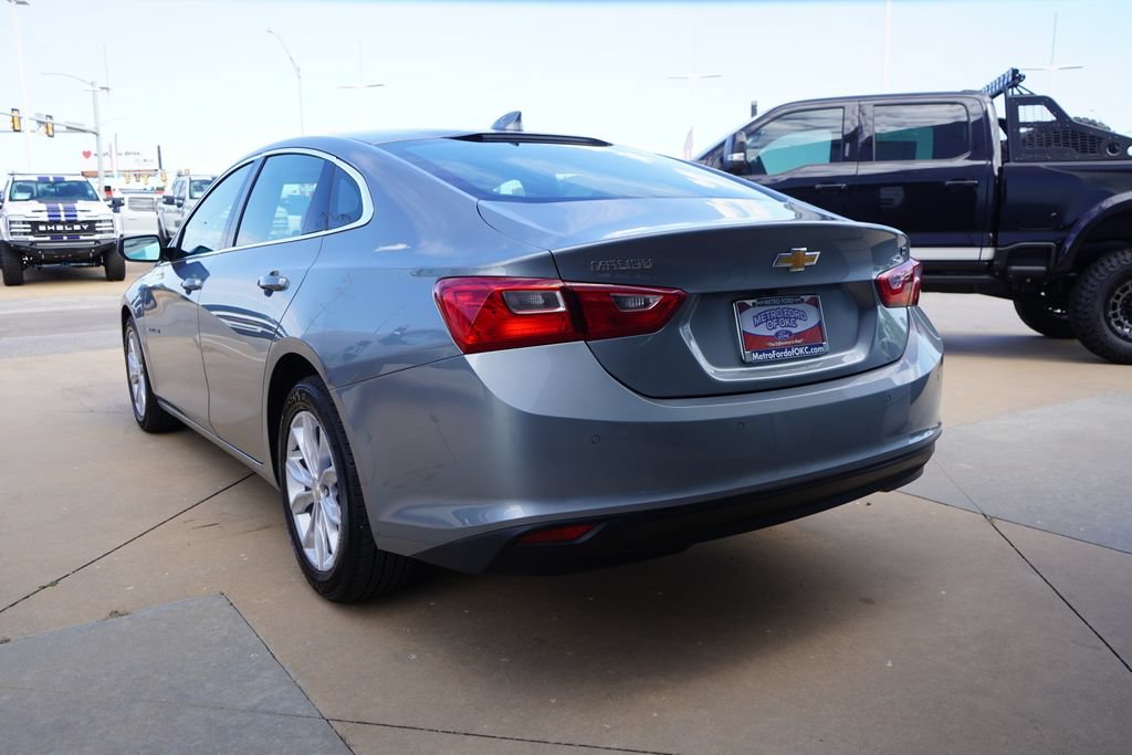Used 2025 Chevrolet Malibu LT FWD image 11