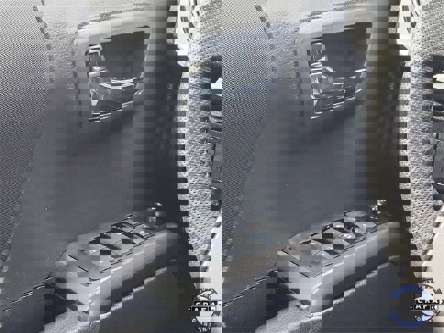 Used 2023 Toyota Tacoma TRD Sport image 11