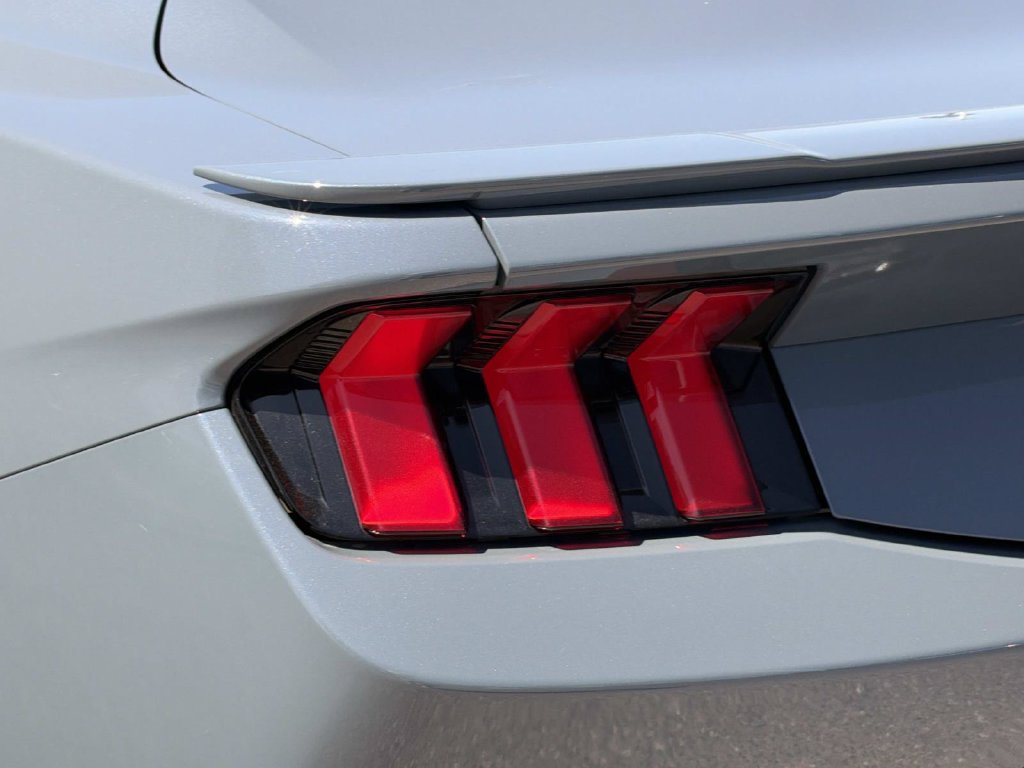 Certified 2024 Ford Mustang GT Premium RWD image 8