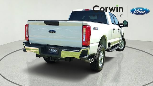 Certified 2025 Ford F250 XLT AWD/4WD image 5