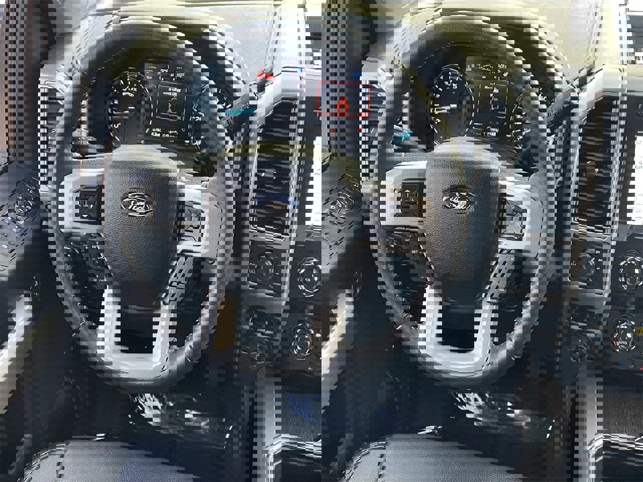 Certified 2021 Ford F250 Lariat w/ Lariat Ultimate Package image 15