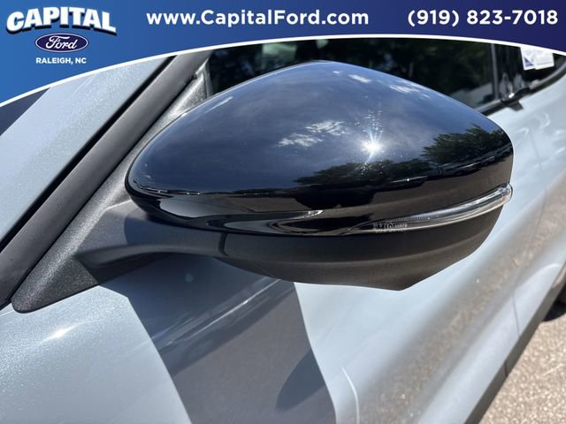 Certified 2025 Ford Mustang Mach-E Premium AWD/4WD image 12
