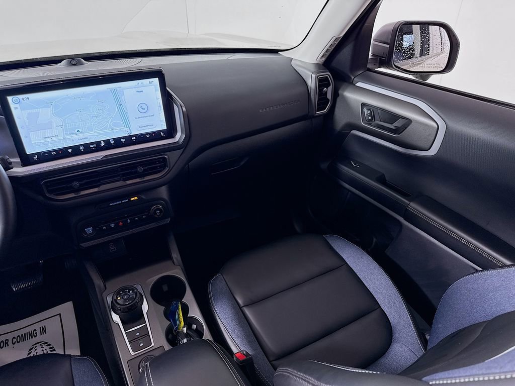 Certified 2025 Ford Bronco Sport Outer Banks w/ Outer Banks Tech Package+ AWD/4WD image 25