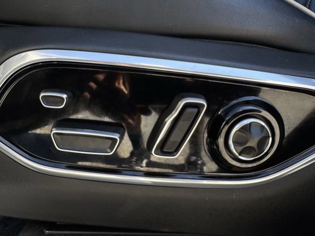 Used 2022 Jeep Grand Cherokee Summit w/ Advanced Protech Group IV image 27