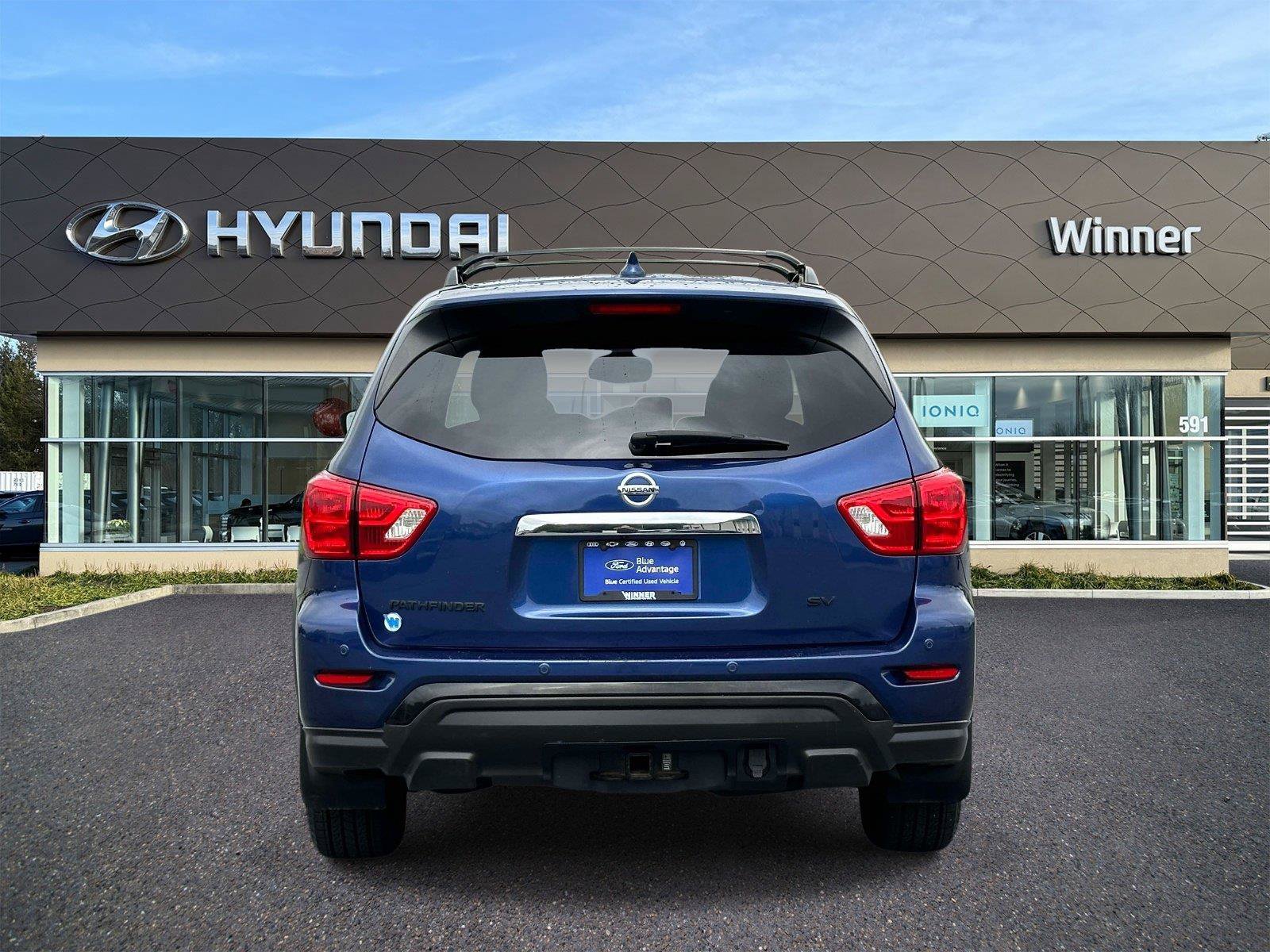 Used 2019 Nissan Pathfinder SV w/ Rock Creek Edition FWD image 4