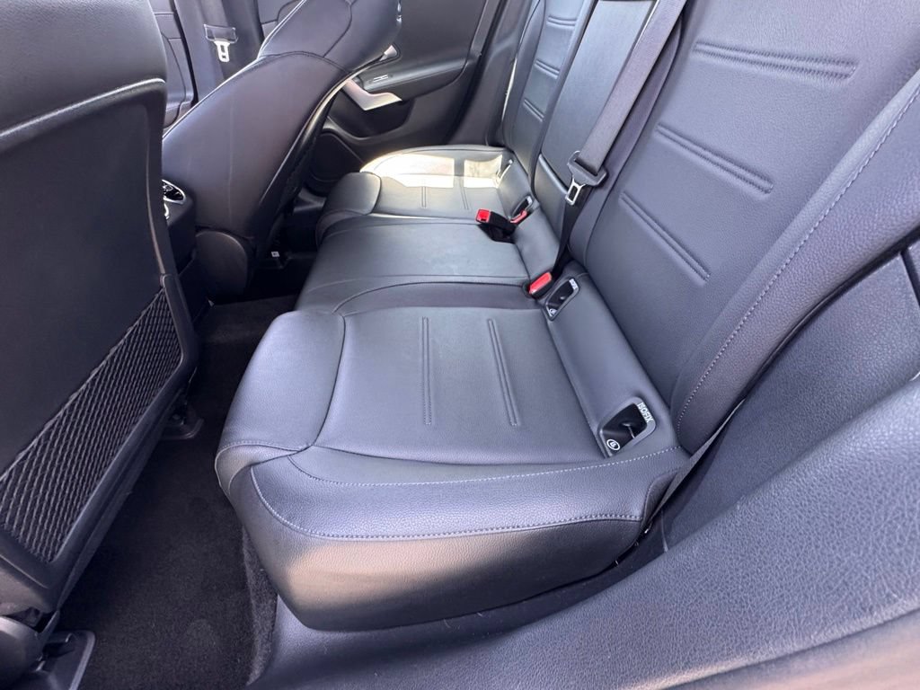 Used 2020 Mercedes-Benz CLA 250 image 30
