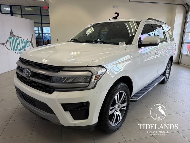 Certified 2023 Ford Expedition XLT AWD/4WD image 4
