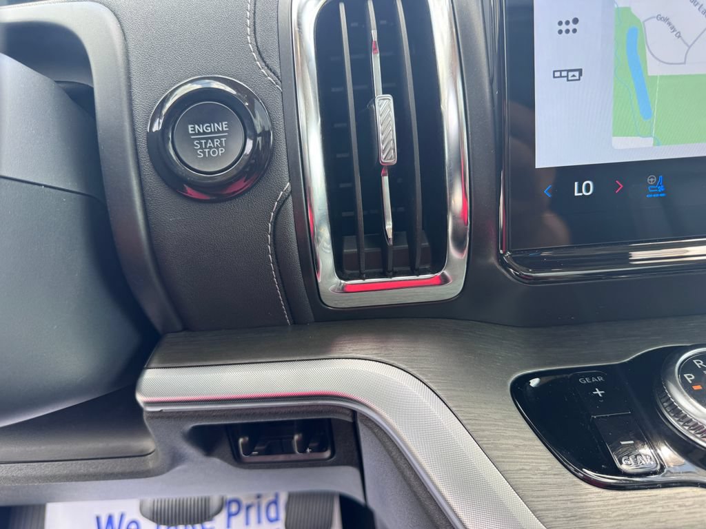 Certified 2025 Ford Expedition Platinum AWD/4WD image 25