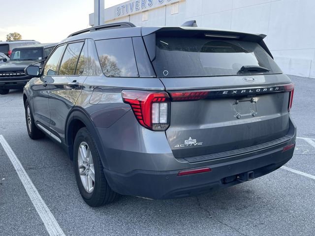 Certified 2025 Ford Explorer Active image 7