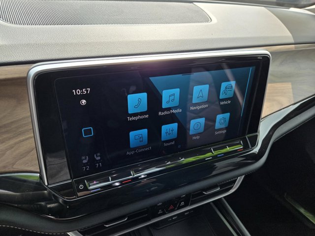 Used 2025 Volkswagen Atlas SE FWD image 20