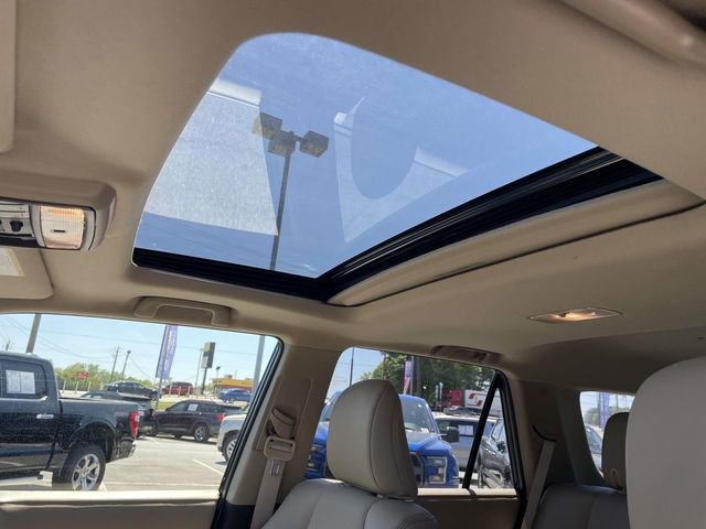 Used 2023 Toyota 4Runner Limited AWD/4WD image 19