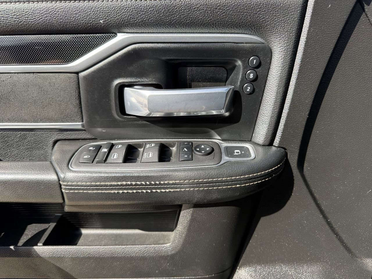 Used 2022 RAM 2500 Laramie image 23